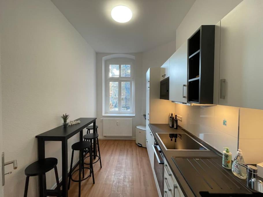 Lucky Stays Ls01 - Vollausstattung - Zentrum - Aufzug - Grosse Kueche - 2 Zimmer - Smart-Tv Magdeburg Eksteriør bilde